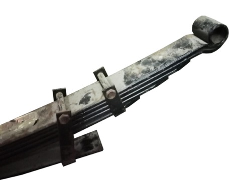 Рессора Toughdog (имеет следы коррозии) премиум задняя средняя  300 кг к ПСМ для NISSAN Navara 4WD D40, лифт 40 мм