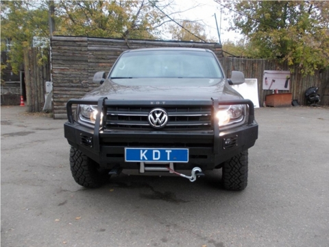 Бампер передний без кенгурина под штатные противотуманные фары Amarok