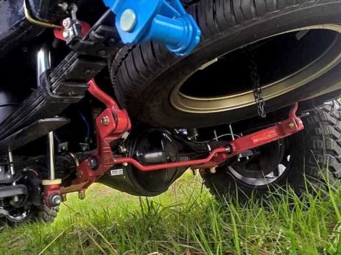 Стабилизатор заднего моста для Toyota Hilux 2015-